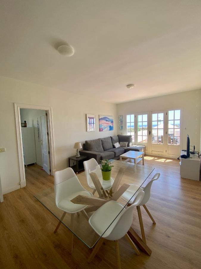 Apartamento Om Con Piscina Y Vistas Al Mar Apartman Costa Teguise Kültér fotó