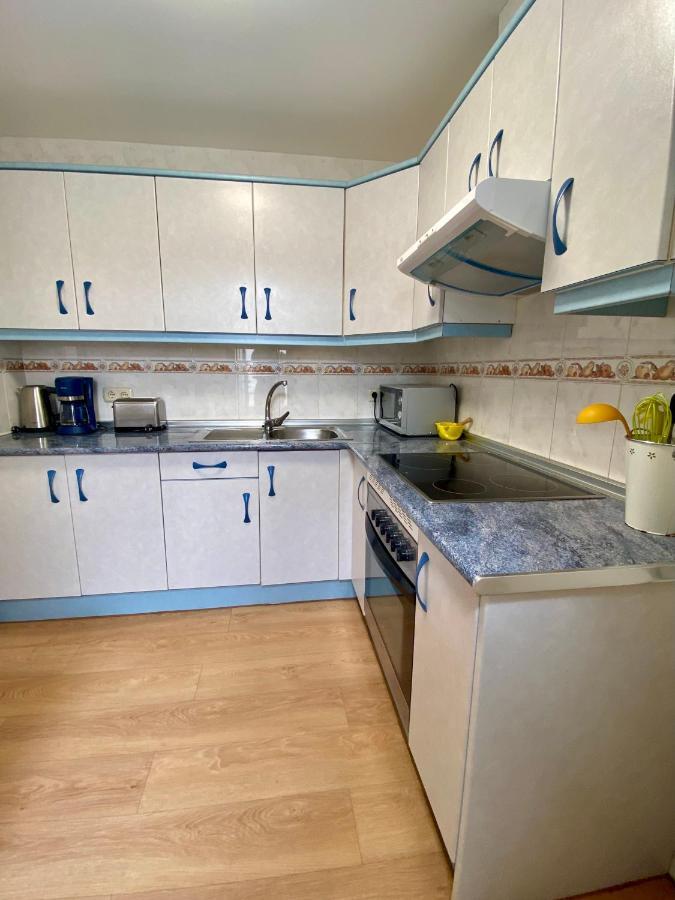 Apartamento Om Con Piscina Y Vistas Al Mar Apartman Costa Teguise Kültér fotó